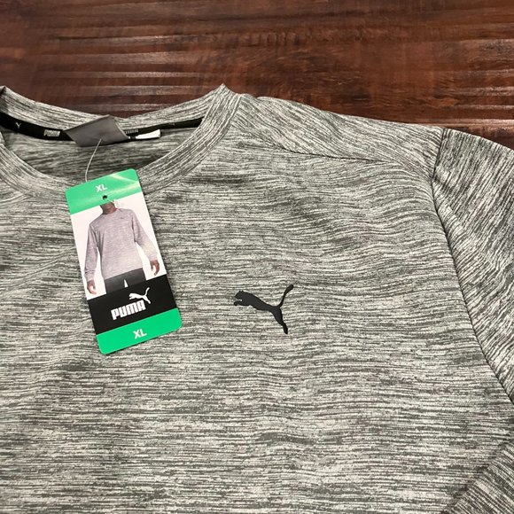 * NEW * 2 Puma Men's Crewneck Sweatshirt - M - Picture 2 of 4